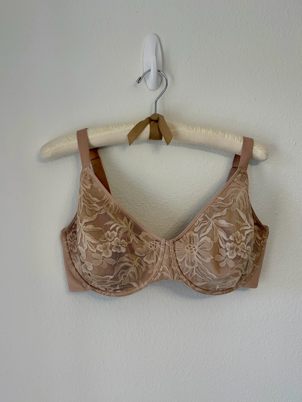 Bali Full Coverage Underwire Bra Lace Cotton Blend Women’s 42DD Beige DFW213